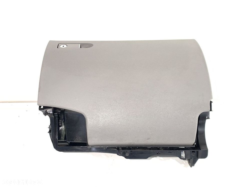 SCHOWEK PASAŻERA  MERCEDES-BENZ KLASA C (W204) 2007 - 2015 C 200 Kompressor (204.041) 135 kW [184 - 1