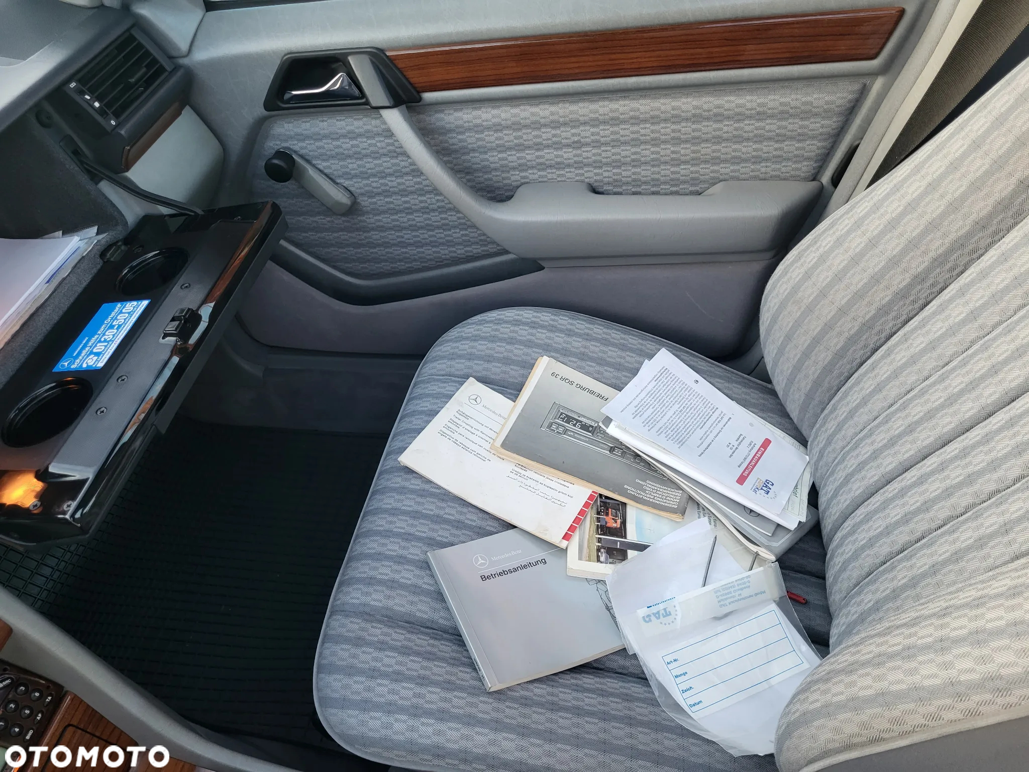 Mercedes-Benz W124 (1984-1993) - 19