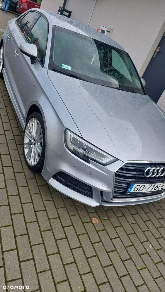 Audi A3 ver-35-tfsi-s-tronic - 1