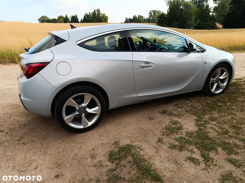 Opel Astra - 22