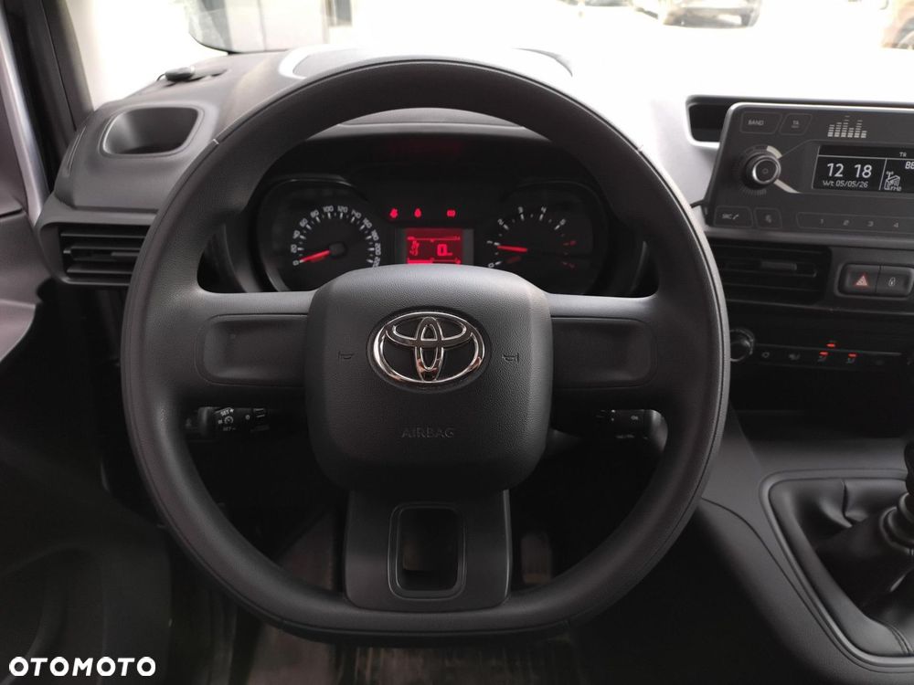 Toyota Proace City - 12