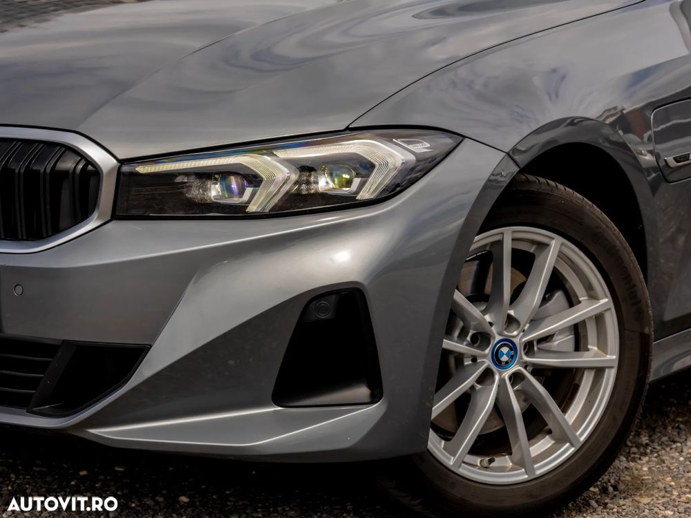 BMW Seria 3 320e AT PHEV - 11