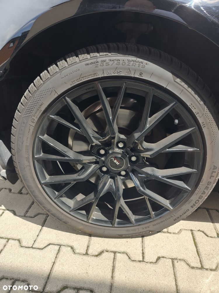 Audi A6 Avant - 4