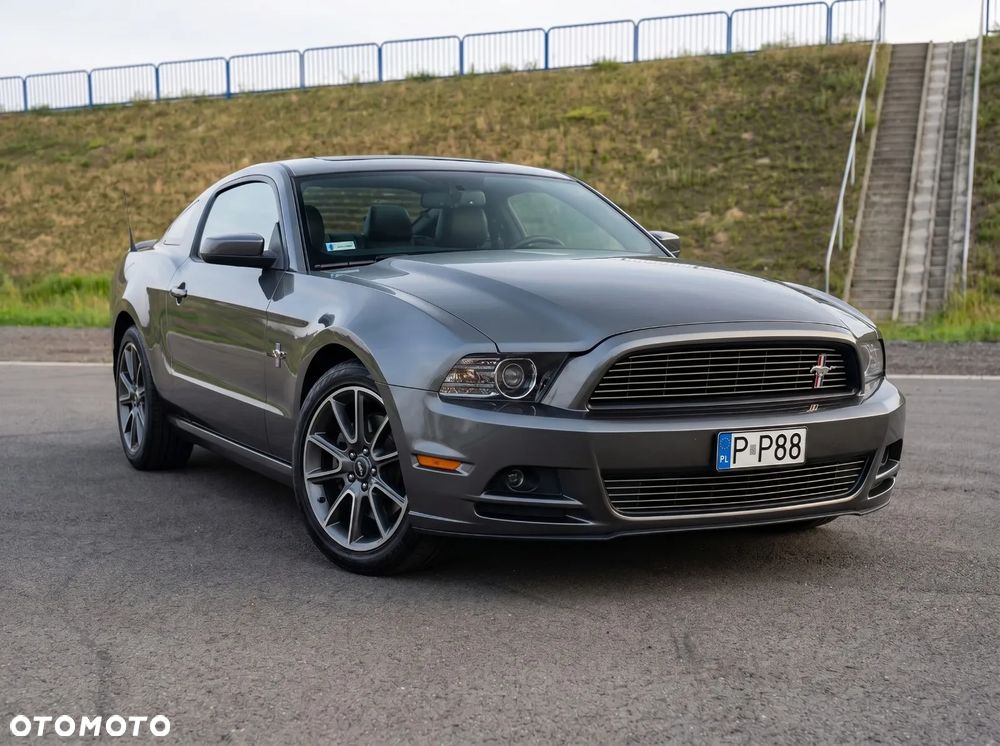 Ford Mustang 3.7 V6 Premium - 10