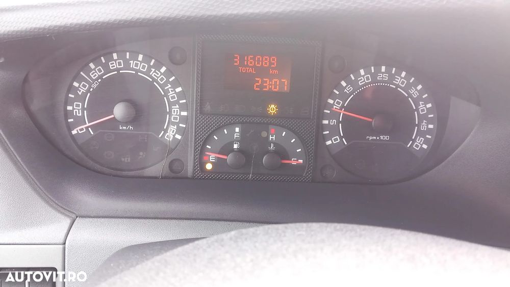 Iveco DAILY 35C12 7 LOCURI BASCULABIL - 13