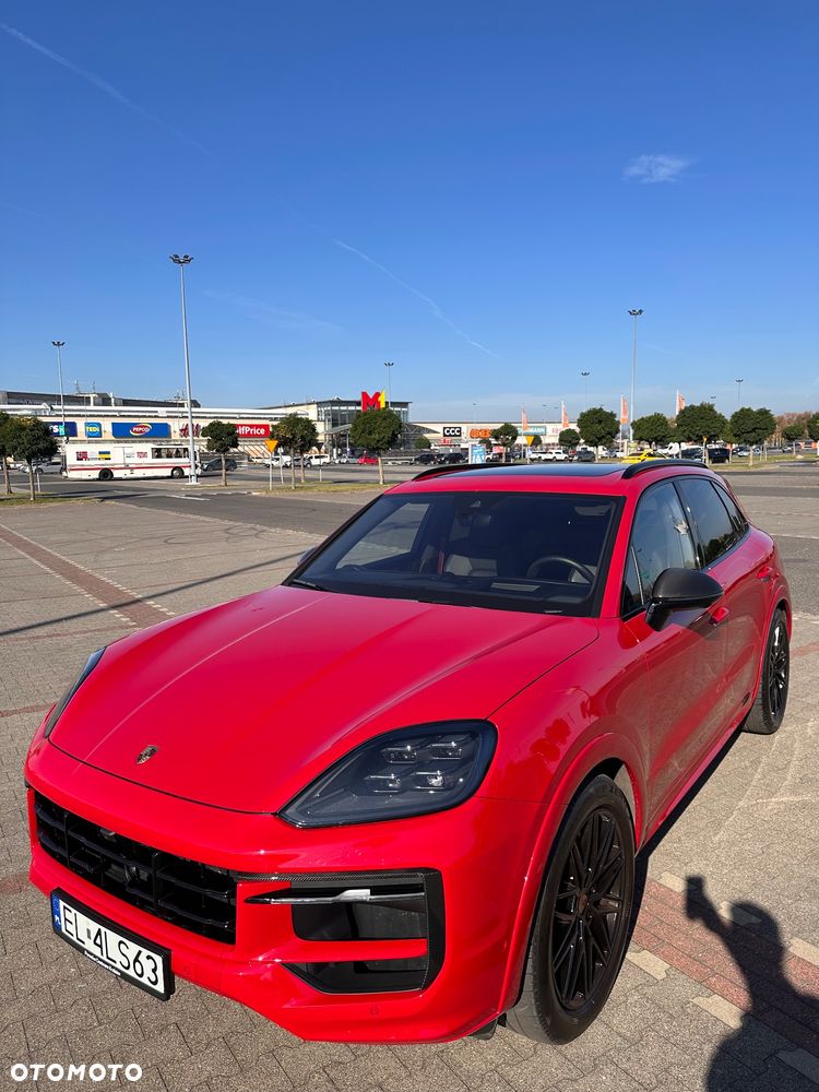 Porsche Cayenne GTS - 2