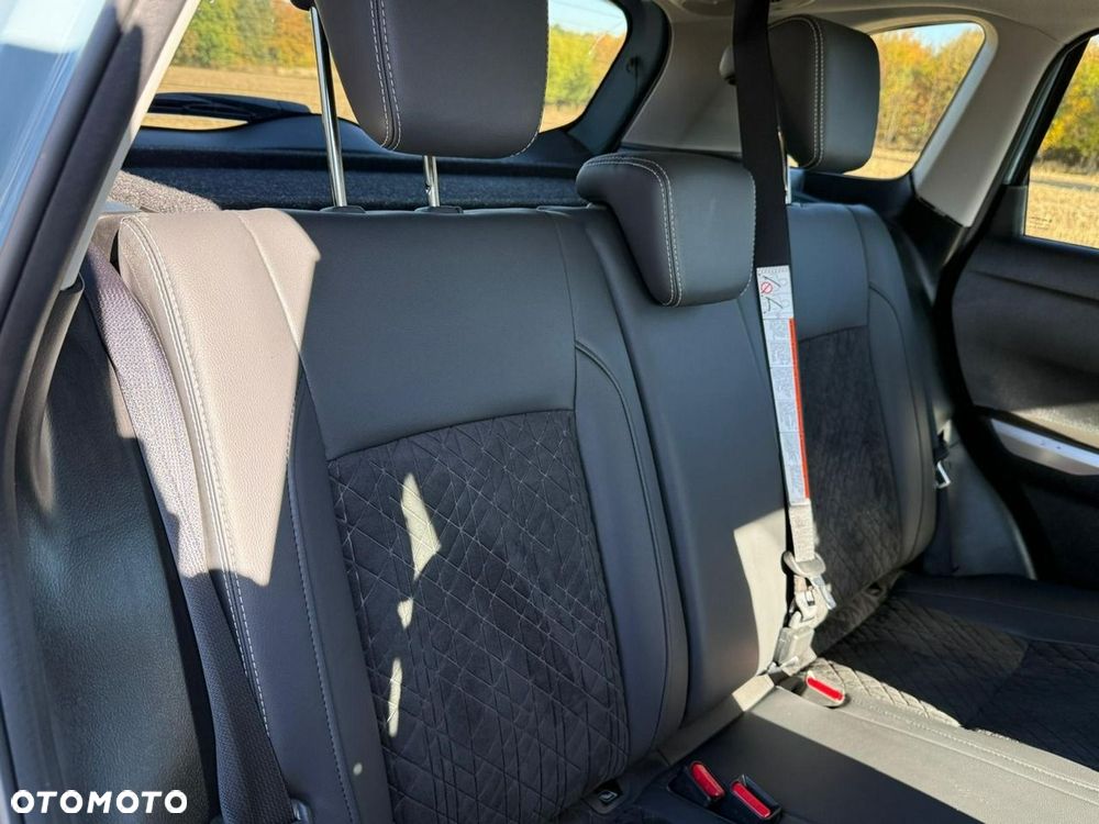 Suzuki Vitara 1.4 Boosterjet mHEV Premium Plus 4WD - 23