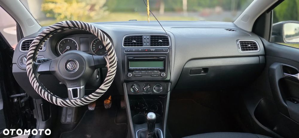 Volkswagen Polo 1.2 Team - 12