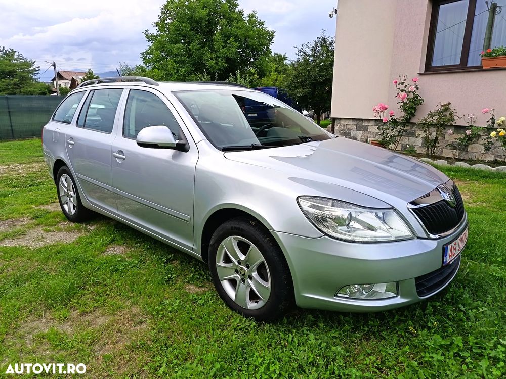 Skoda Octavia 1.6 TDI DPF Ambition - 2