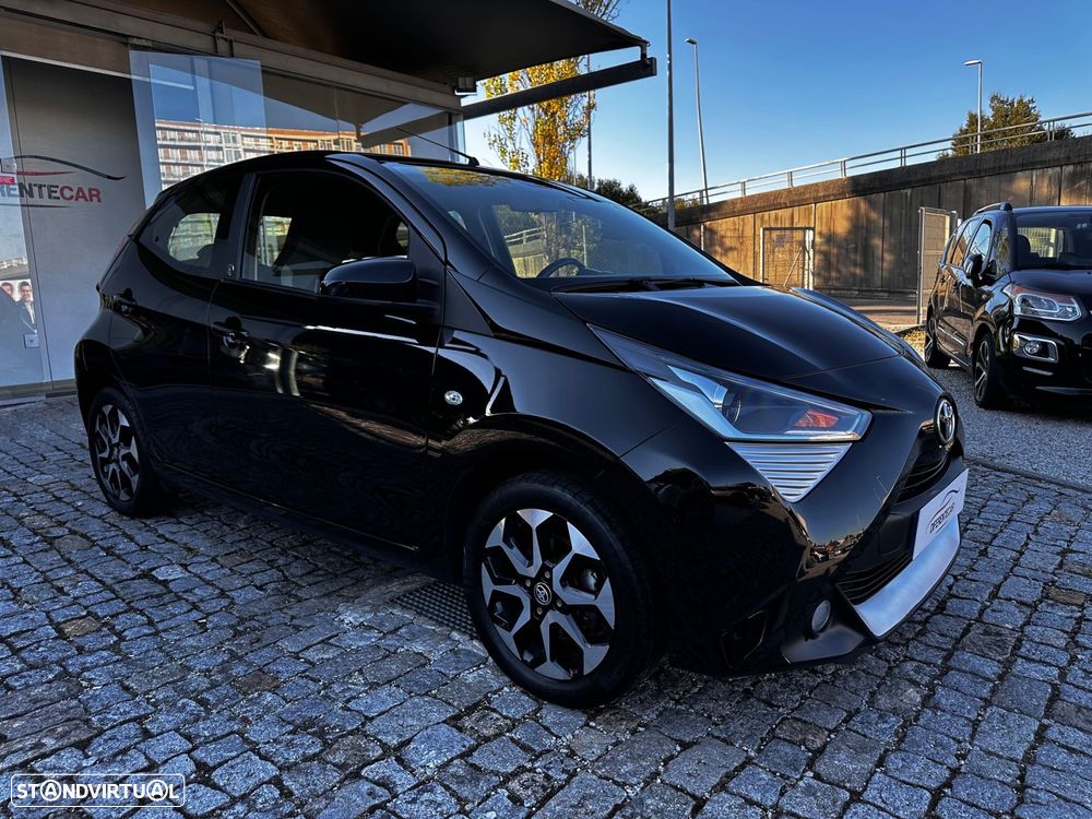 Toyota Aygo 1.0 X-Clusiv Black - 9
