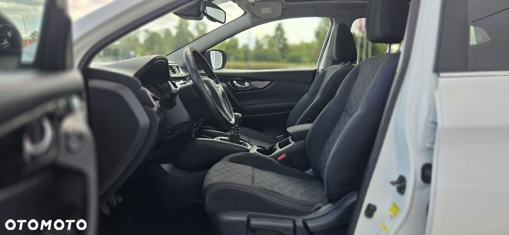 Nissan Qashqai 1.5 dCi DPF 360 - 34