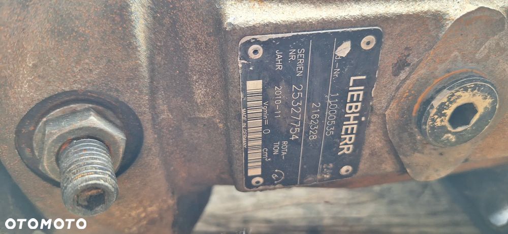 Silnik hydr jazdy Liebherr 566 576 580 - 4