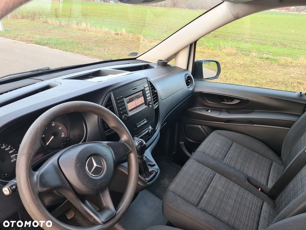 Mercedes-Benz VITO - 13