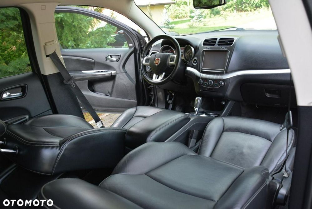 Fiat Freemont 2.0 Multijet Black Code AWD - 16