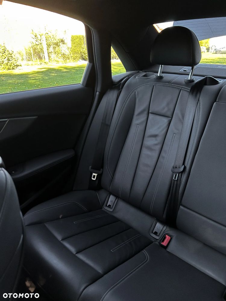 Audi A4 Limousine - 7