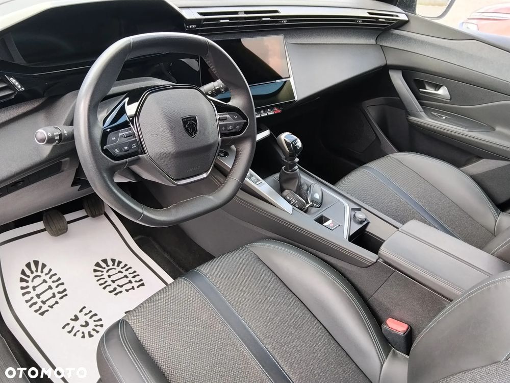 Peugeot 308 PureTech 130 GPF Stop & Start Allure Pack - 18