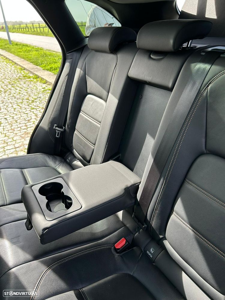 Jaguar F-Pace 2.0 i4D Portfolio - 10