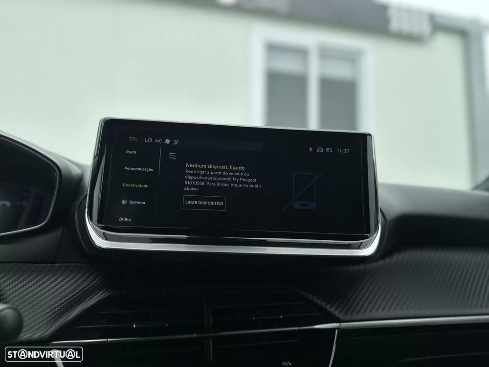 Peugeot 2008 Hybrid 145 e-DSC Allure - 29