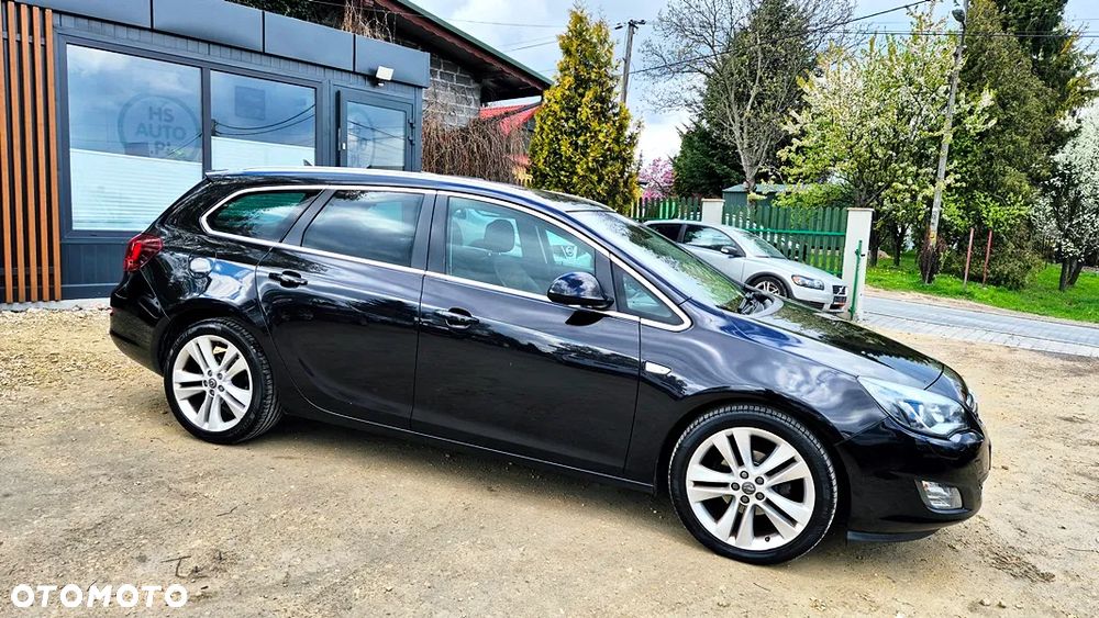 Opel Astra 1.4 Turbo Cosmo - 9