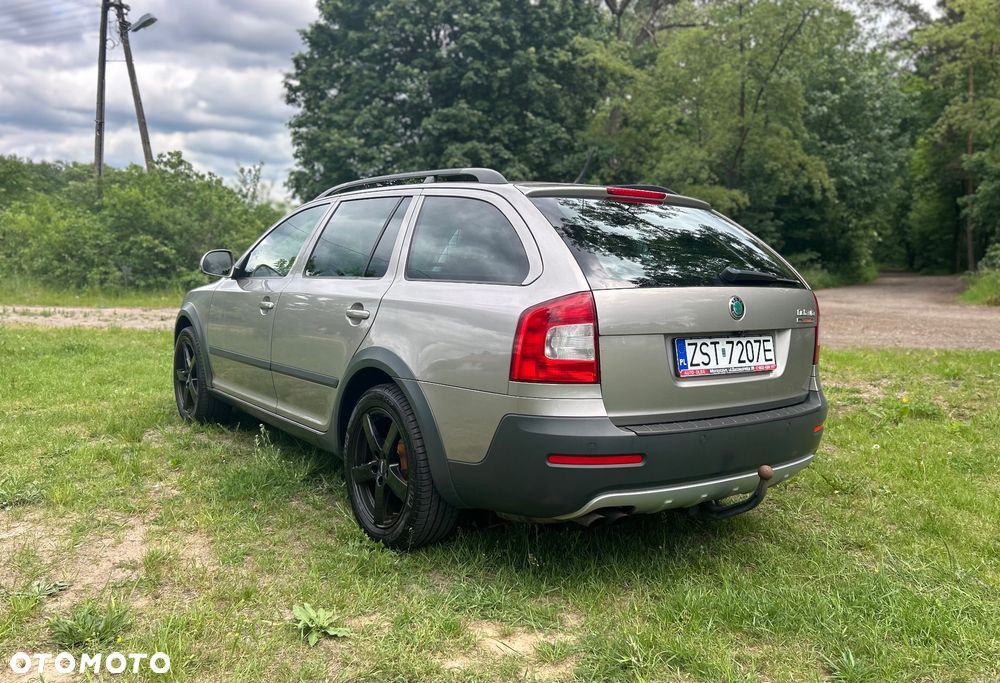 Skoda Octavia 1.8 TSI 4x4 Scout - 4