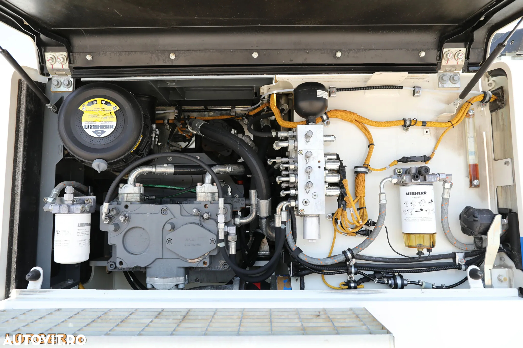 Liebherr R926 WLC - 14