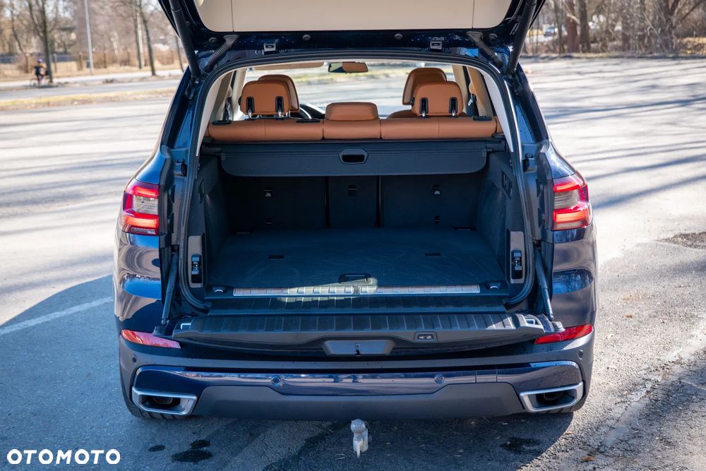 BMW X5 - 11