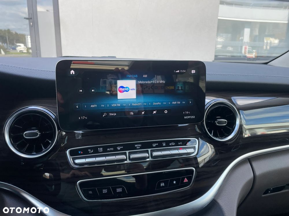 Mercedes-Benz Klasa V 300 d Exclusive 9G-Tronic (d³ugi) - 40