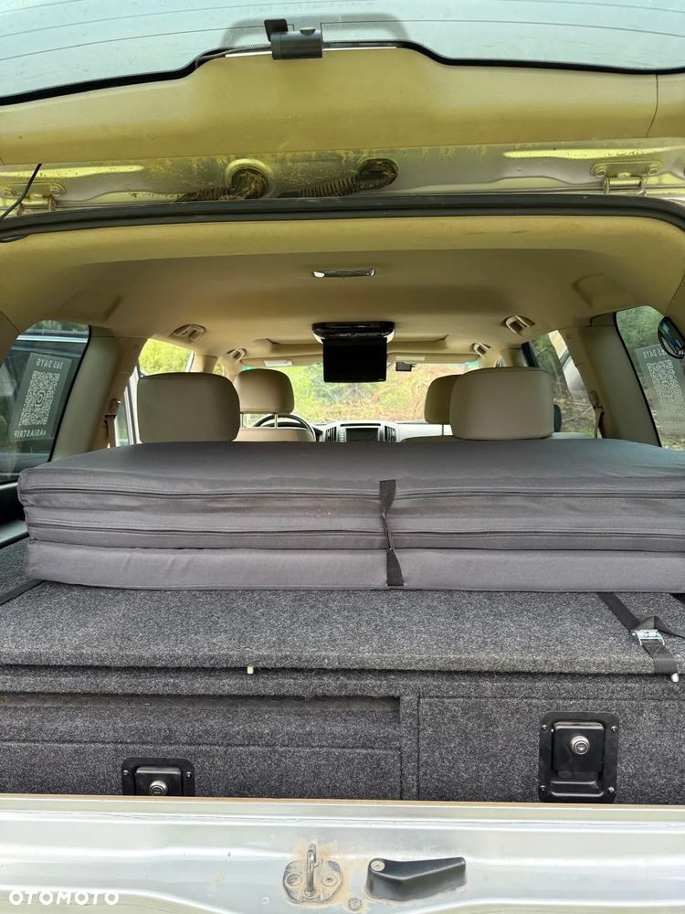 Toyota Land Cruiser LC 4.5 D-4D Prestige - 10