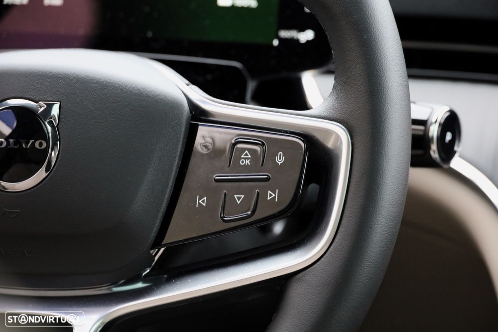 Volvo EX90 104 kWh Single Motor Core - 39