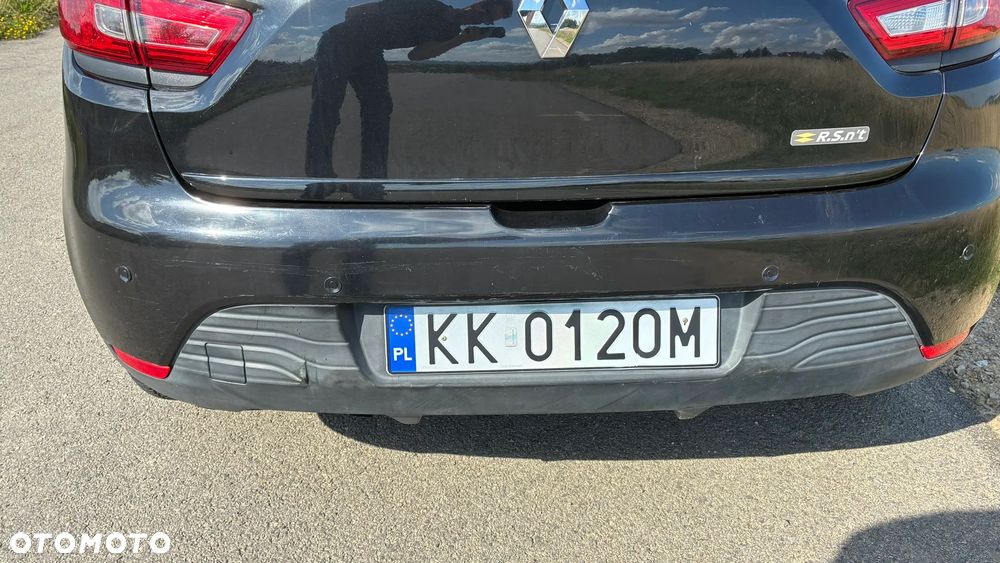 Renault Clio 1.2 16V Limited EU6 - 14