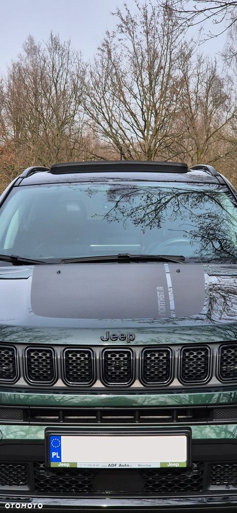 Jeep Compass - 34