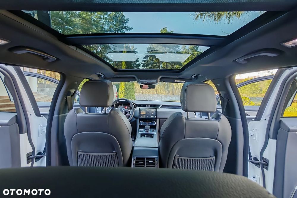 Jaguar F-Pace D200 AWD R-Dynamic SE 90th Anniversary Edition - 14