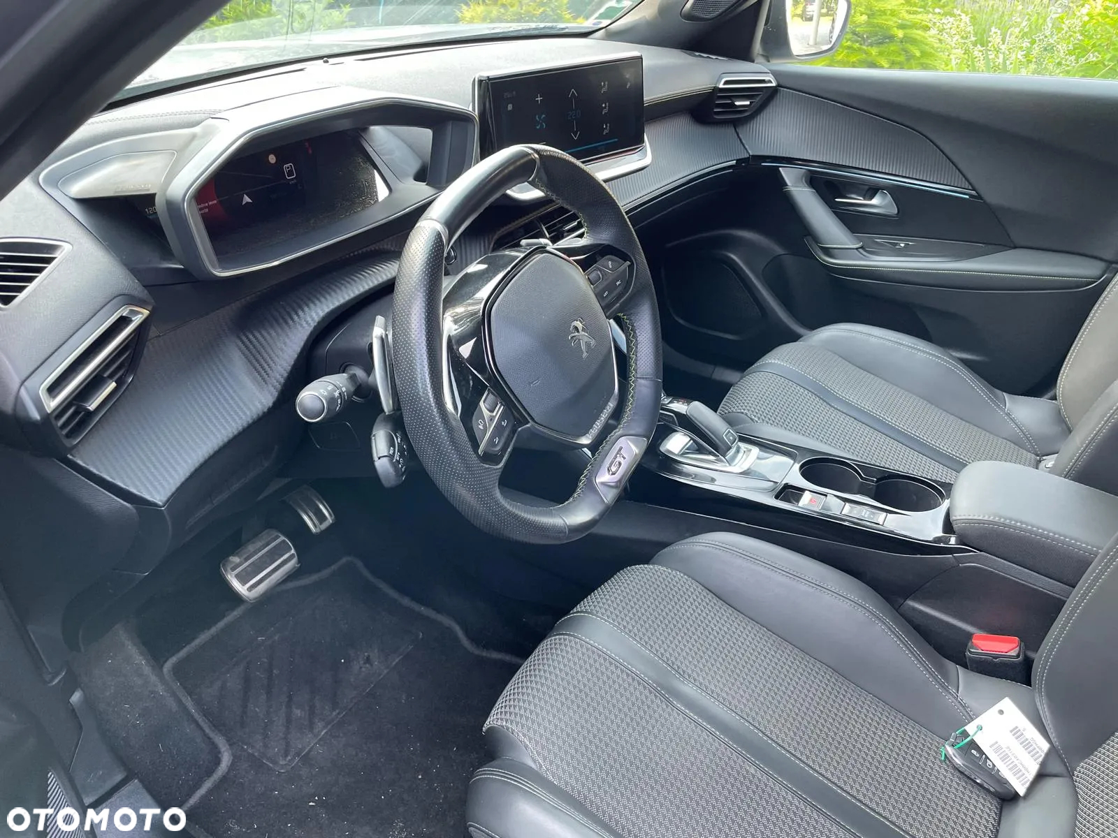 Peugeot 2008 1.5 BlueHDi GT S&S EAT8 - 5