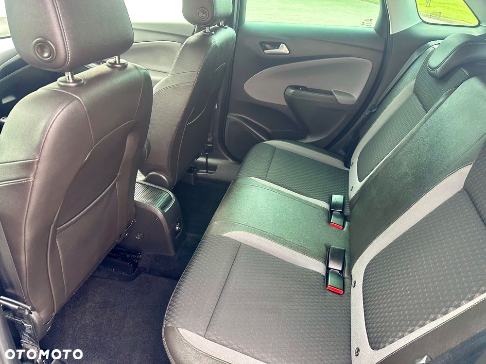 Opel Crossland X - 8