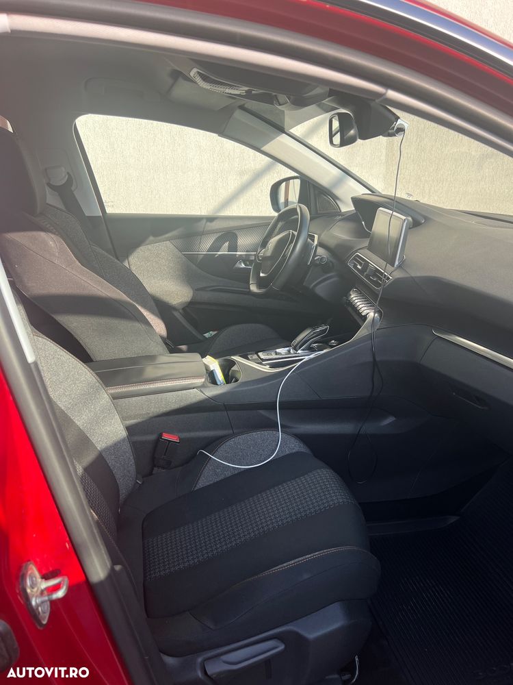 Peugeot 3008 1.6 PureTech Turbo S&S EAT8 Active - 7