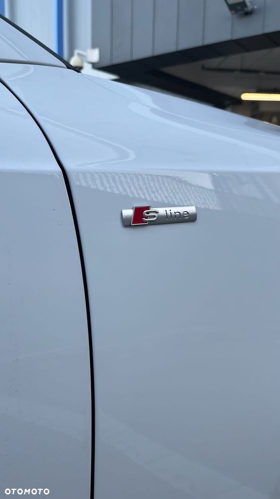 Audi A5 Limousine - 8