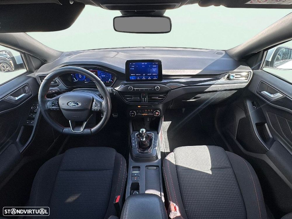 Ford Focus 1.0 EcoBoost MHEV ST-Line - 14