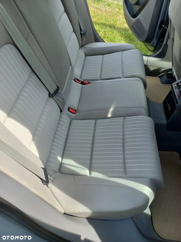 Audi A4 Limousine 2.0 TDI - 8