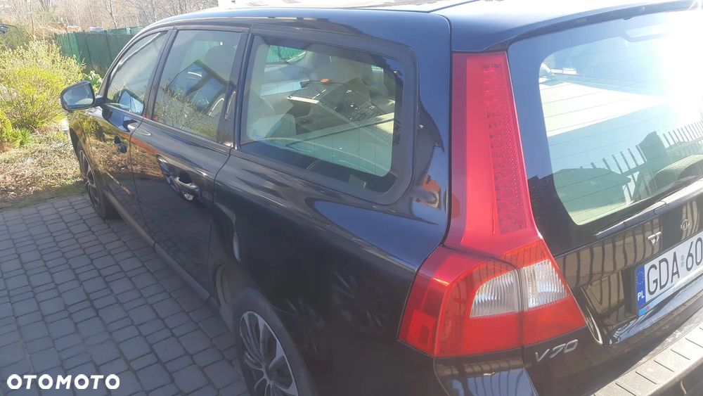 Volvo V70 2.0D Momentum - 2