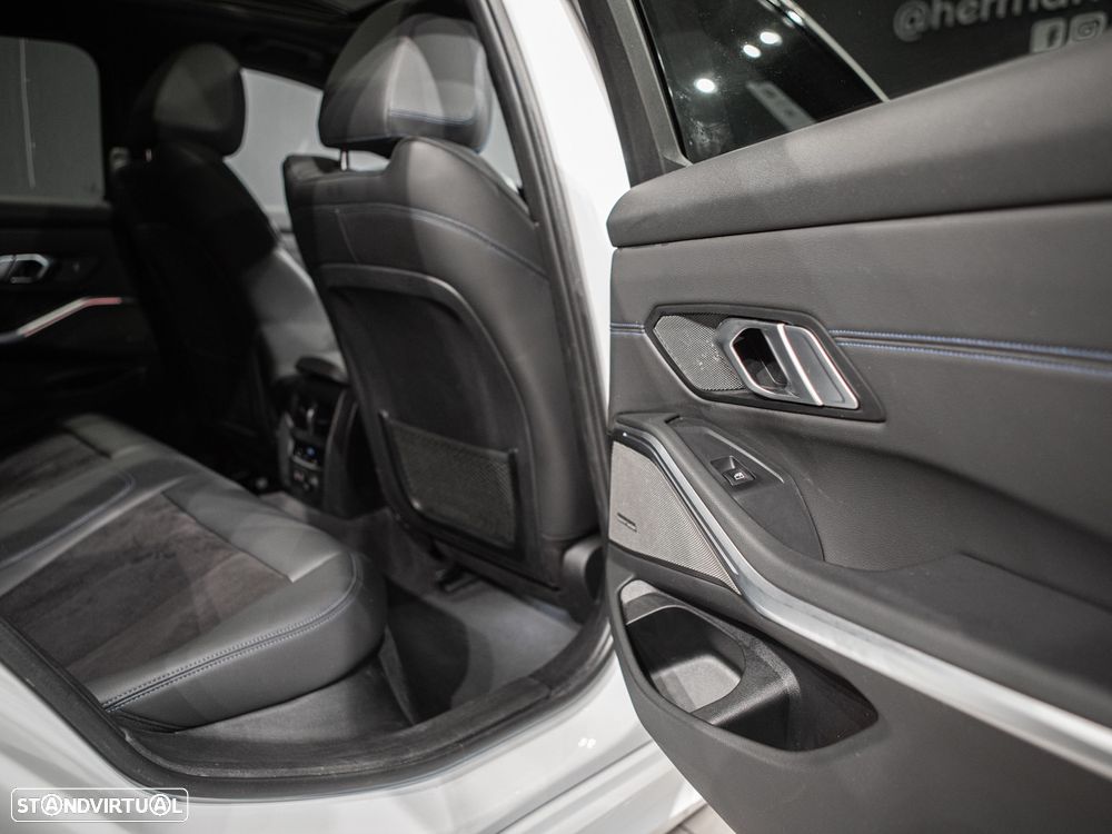 BMW 320 Gran Turismo d xDrive Aut. M Sport - 53
