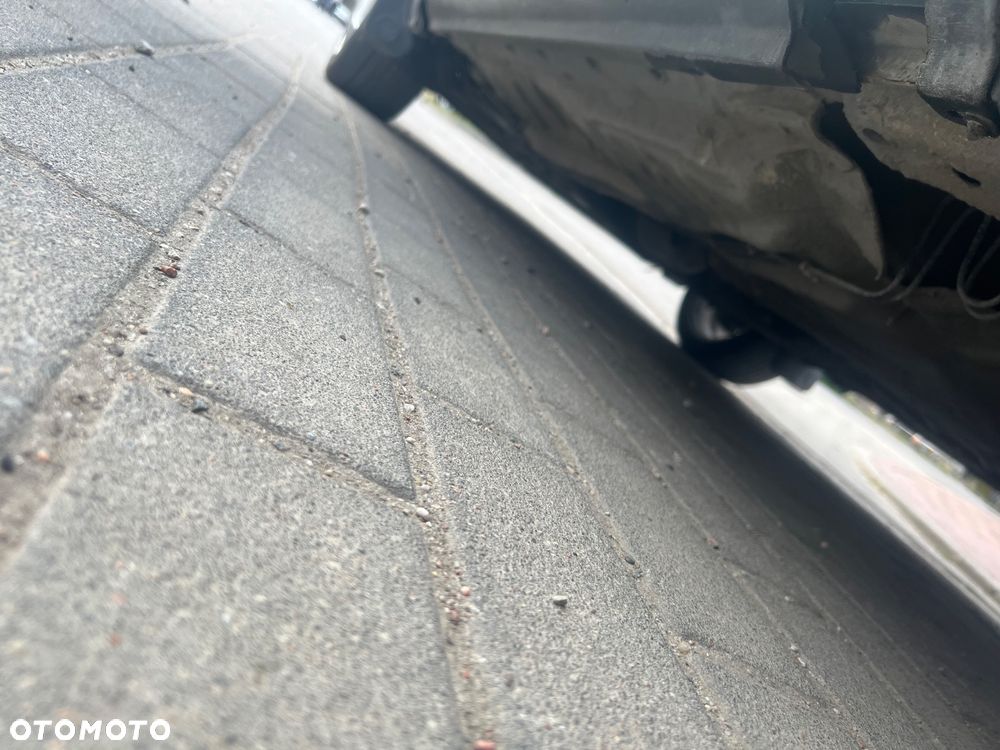 Volkswagen Jetta 1.8 CL - 22