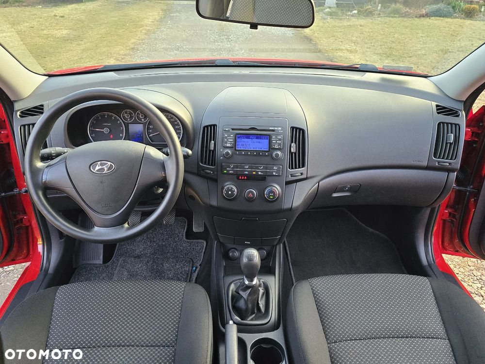 Hyundai i30 1.4 Classic + - 13