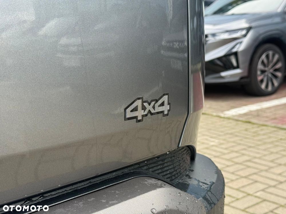 Dacia Duster 1.2 TCe Hybrid-G 150 Journey 4x4 - 7