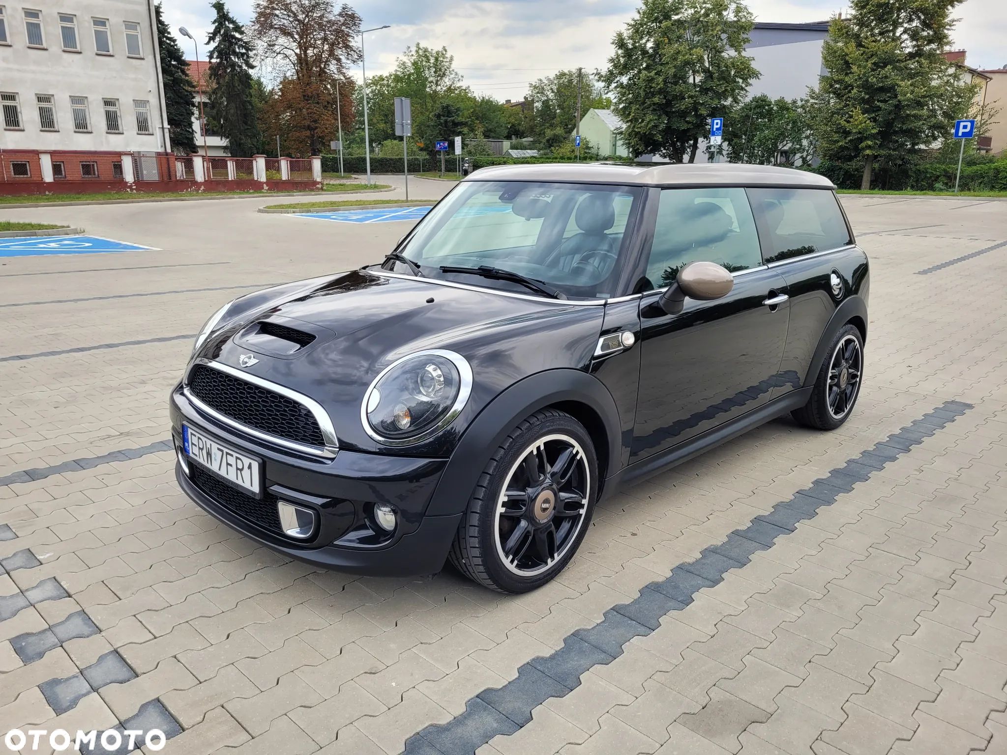 MINI Clubman - 1