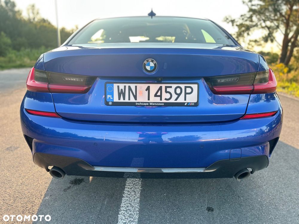 BMW Seria 3 318i M Sport - 8