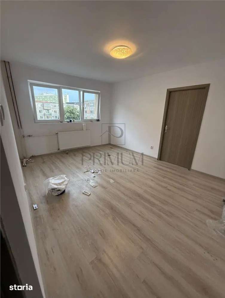Girocului - 2 Camere - Etaj Intermediar - Bloc Izolat - Renovat — fotografia 1