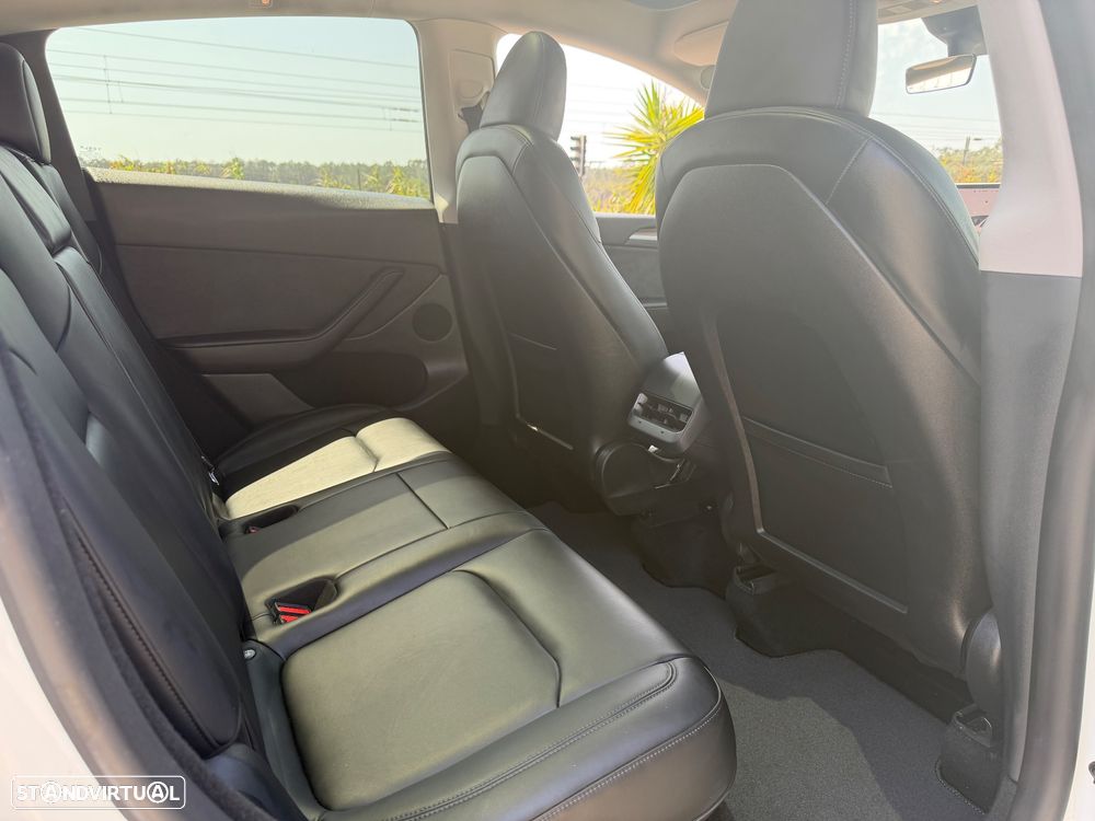 Tesla Model Y Tração Traseira - 28