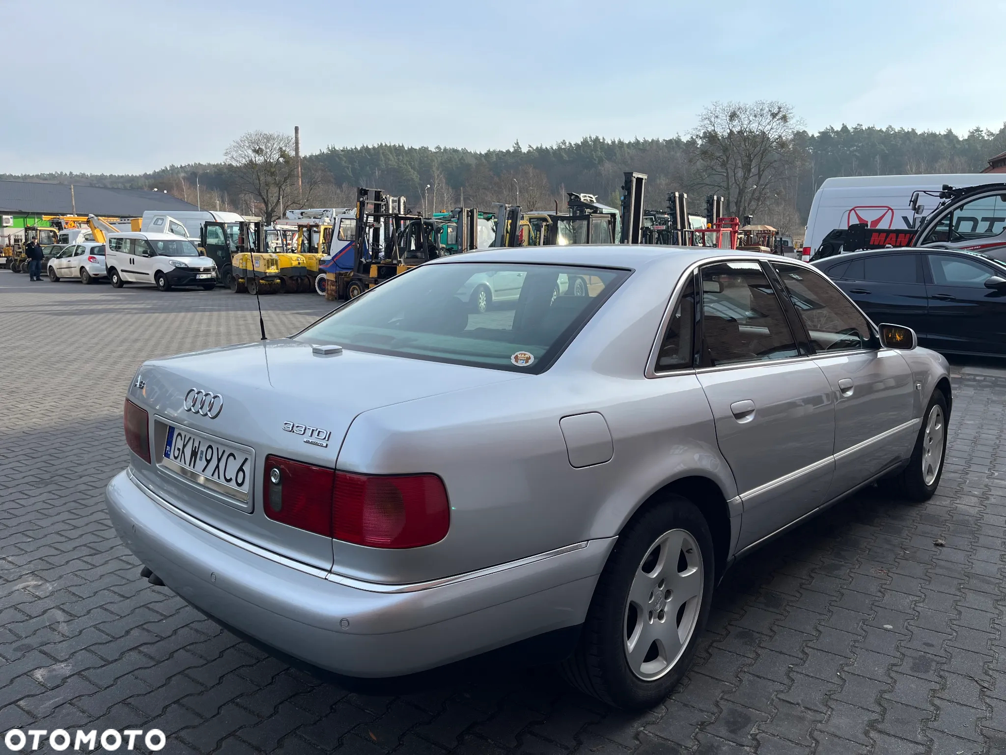Audi A8 - 5