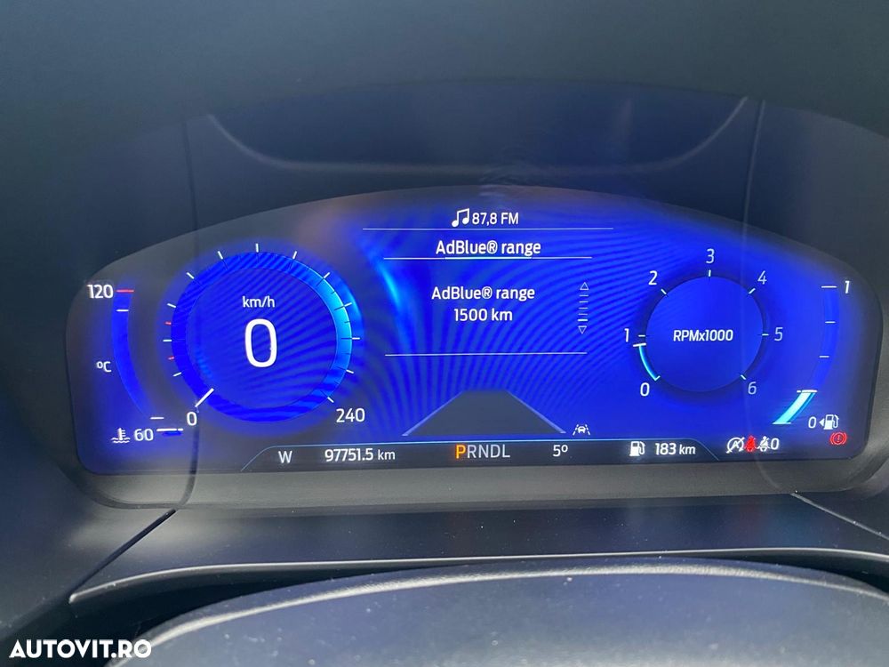 Ford Kuga 2.0 EcoBlue A8 AWD Titanium - 28