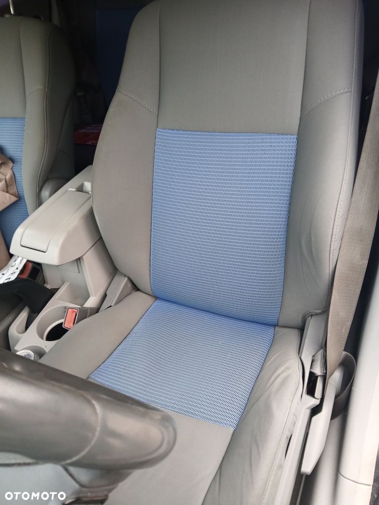 Dodge Caliber - 8